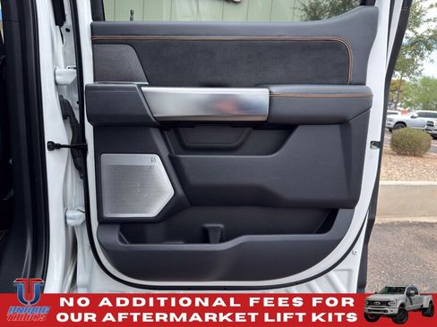 Used 2023 Ford F250 Platinum w/ Tremor Off-Road Package AWD/4WD image 27