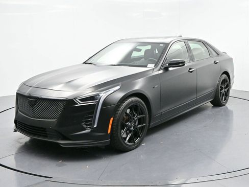 Used 2019 Cadillac CT6 V w/ Driver Assist Package image 3