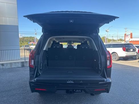 New 2025 Ford Expedition Active image 28