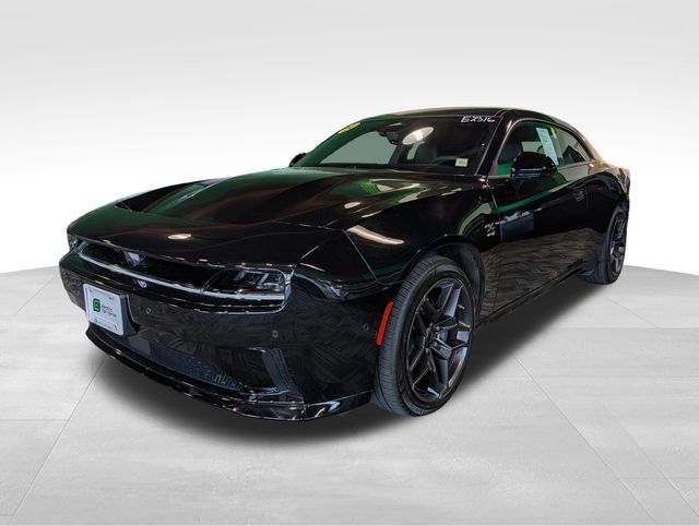 Used 2024 Dodge Charger Daytona R/T w/ Plus Group AWD/4WD image 3
