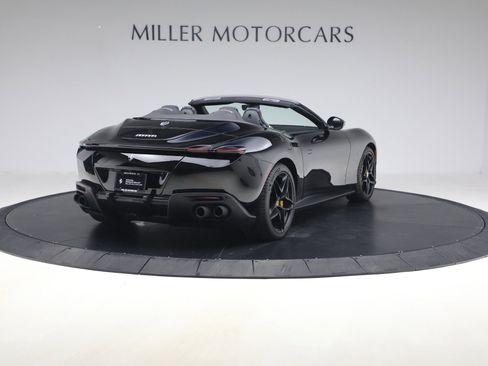 Certified 2025 Ferrari Roma Spider image 7