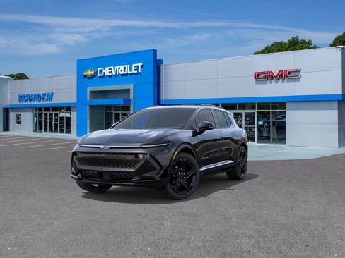 New 2026 Chevrolet Equinox EV RS image 32