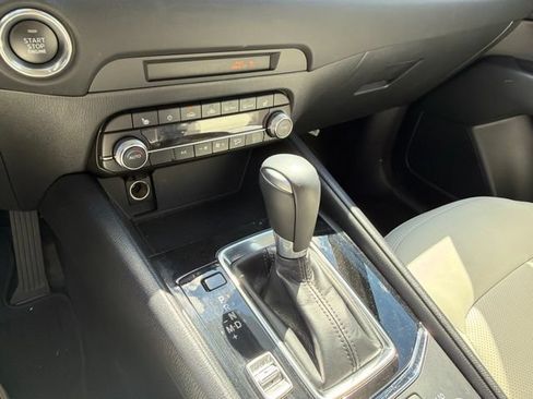 Used 2025 MAZDA CX-5 AWD 2.5 S w/ Preferred Package image 9