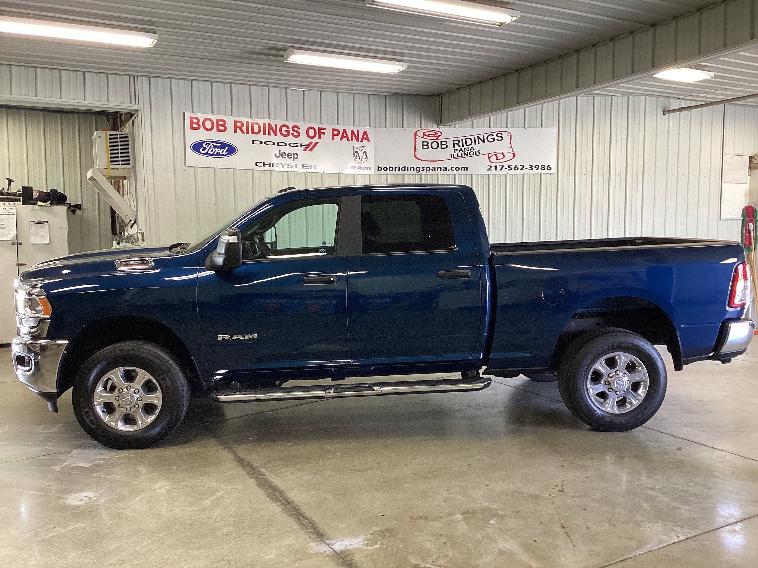 Used 2024 RAM 2500 Big Horn w/ Bed Utility Group AWD/4WD image 2