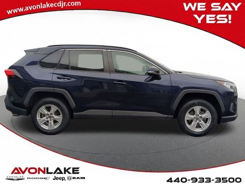 Used 2021 Toyota RAV4 XLE image 7