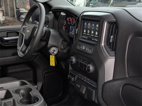 Used 2023 Chevrolet Silverado 2500 Custom w/ Custom Value Package image 11