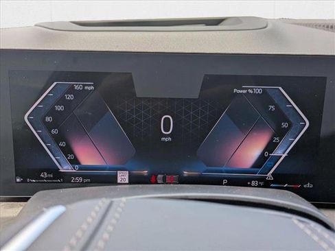 Used 2026 BMW X7 xDrive40i w/ Executive Package image 10