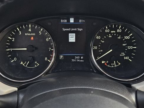 Used 2021 Nissan Rogue Sport SL w/ Premium Package FWD image 32