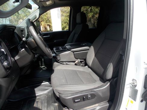 Used 2021 Chevrolet Silverado 2500 W/T w/ WT Convenience Package image 12