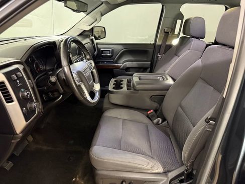 Used 2017 GMC Sierra 1500 SLE w/ SLE Value Package AWD/4WD image 10