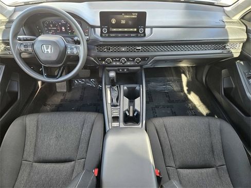 Used 2023 Honda Accord EX image 11