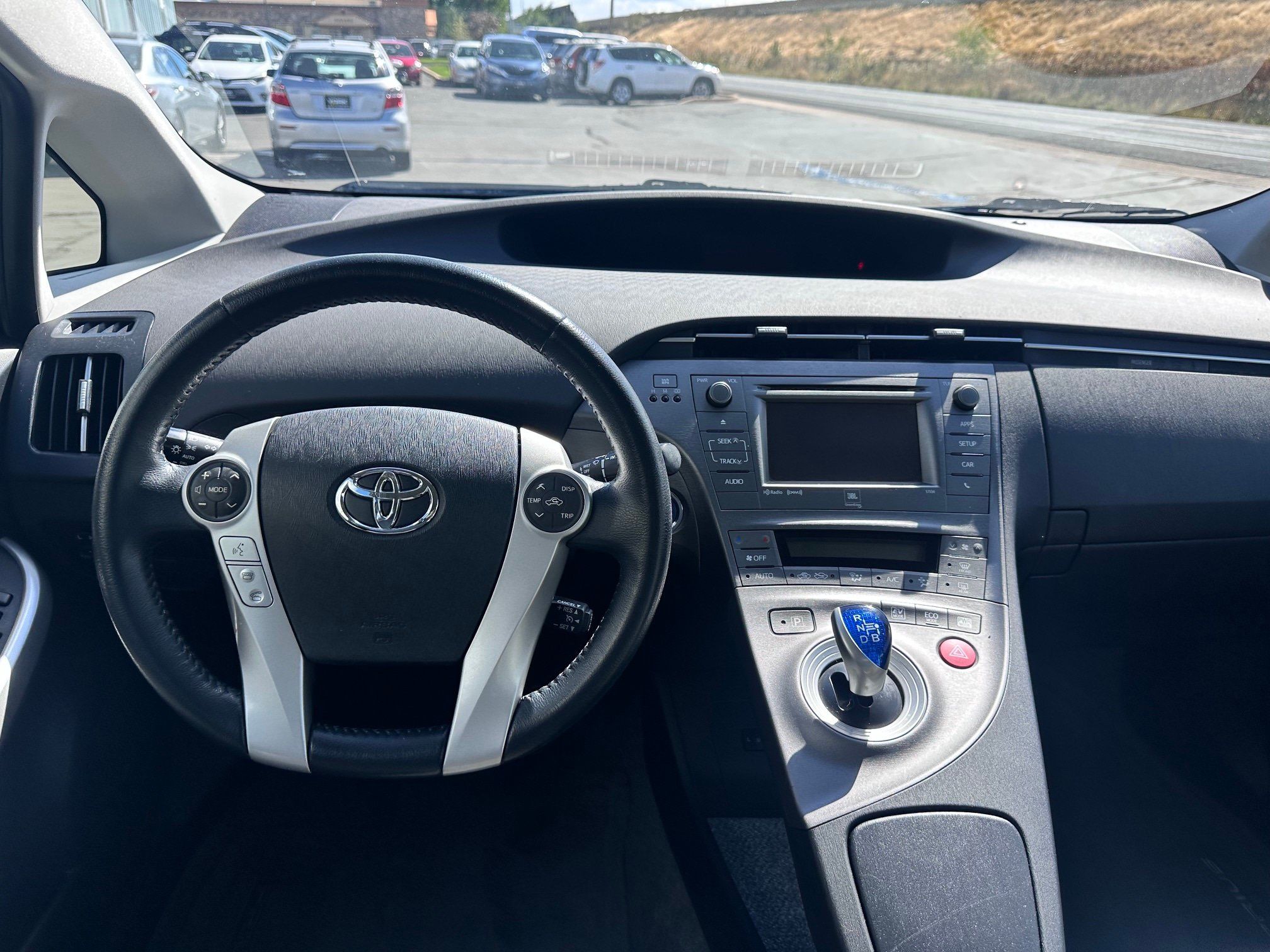 Used 2014 Toyota Prius Four FWD image 7