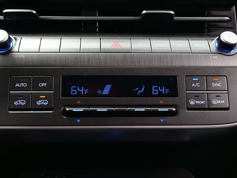 Used 2026 Hyundai Kona Limited AWD/4WD image 21