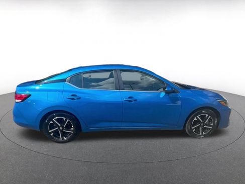 Used 2025 Nissan Sentra SV FWD image 13