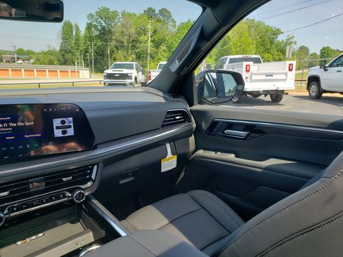 New 2026 Chevrolet Tahoe Z71 w/ Comfort Package image 37