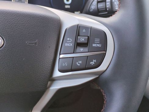 New 2026 Ford Explorer Active w/ Active Comfort Package image 26