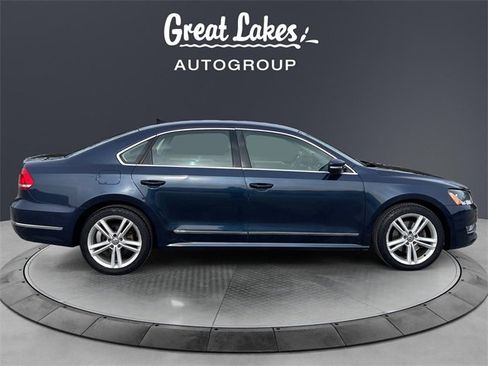 Used 2015 Volkswagen Passat 1.8T SE image 6