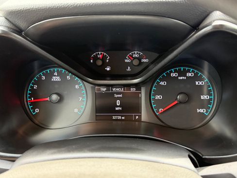 Used 2021 Chevrolet Colorado W/T w/ WT Convenience Package RWD image 12