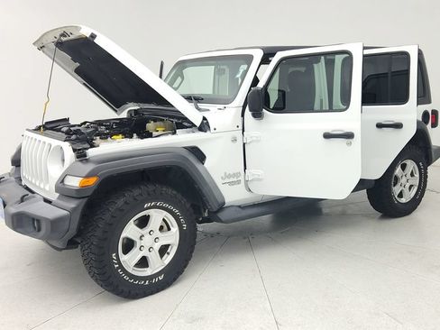 Used 2021 Jeep Wrangler Unlimited Sport AWD/4WD image 10