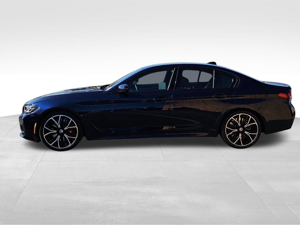 Used 2023 BMW M550i xDrive w/ Executive Package AWD/4WD image 6