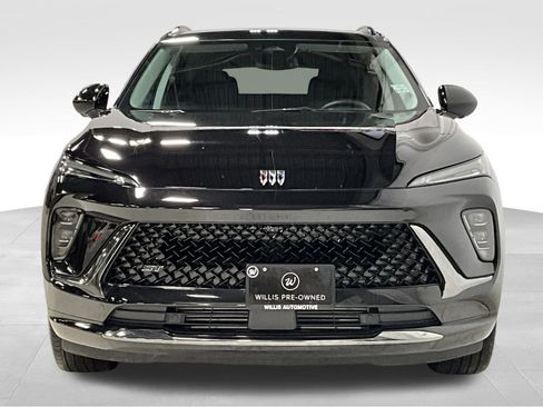 Used 2025 Buick Envision Sport Touring image 2