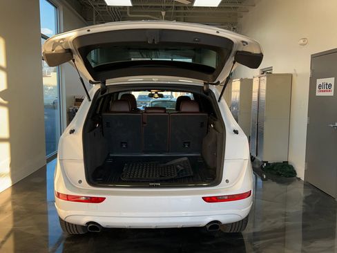 Used 2017 Audi Q5 2.0T Premium Plus w/ Technology Package image 8