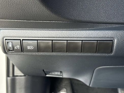 Used 2024 Toyota Corolla SE FWD image 39