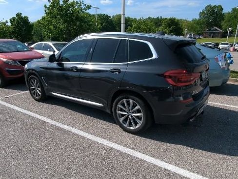Used 2019 BMW X3 xDrive30i w/ Convenience Package AWD/4WD image 4