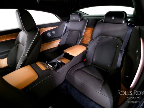 Certified 2025 Rolls-Royce Spectre w/ Spectre Launch Package image 18