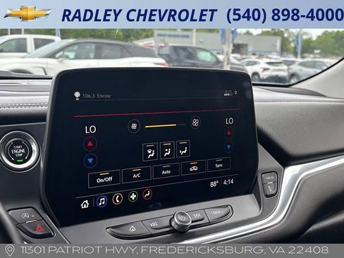 Used 2023 Chevrolet Blazer LT AWD/4WD image 15