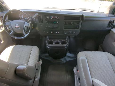 Used 2022 GMC Savana 3500 LS RWD image 23