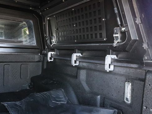 Used 2021 Jeep Gladiator Rubicon AWD/4WD image 25