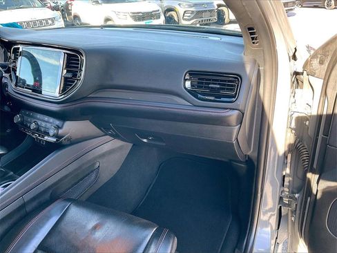 Used 2024 Dodge Durango GT image 12