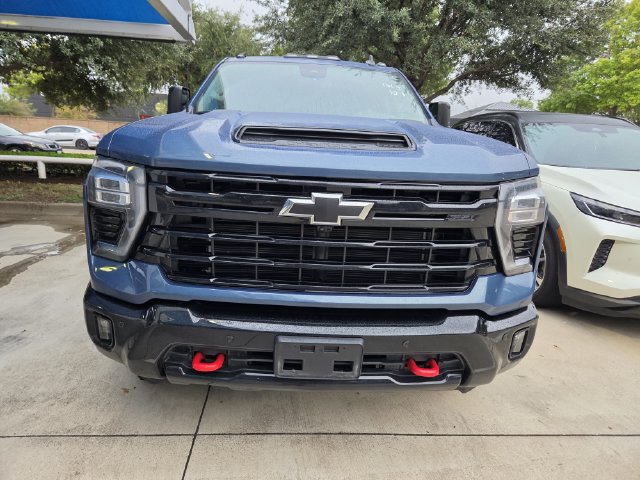 Used 2026 Chevrolet Silverado 2500 LT w/ Trail Boss Package AWD/4WD image 2