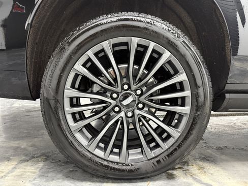 Used 2025 Cadillac Escalade ESV Sport Platinum image 50