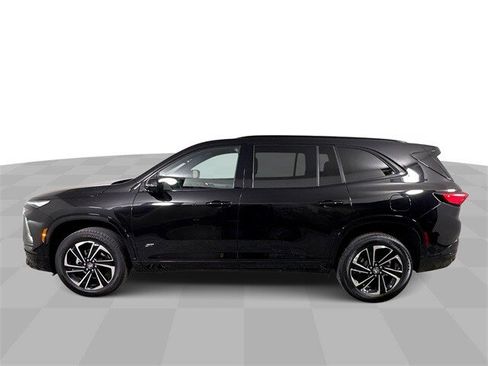 Used 2025 Buick Enclave Sport Touring image 5