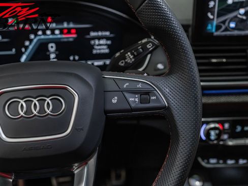 Used 2024 Audi SQ5 Prestige image 35