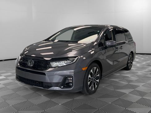 Used 2026 Honda Odyssey Elite image 4
