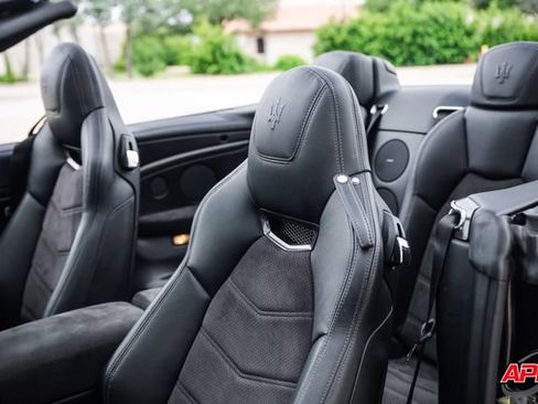 Used 2017 Maserati GranTurismo MC RWD image 24
