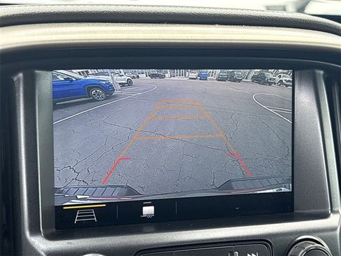 Certified 2021 GMC Canyon Denali image 15