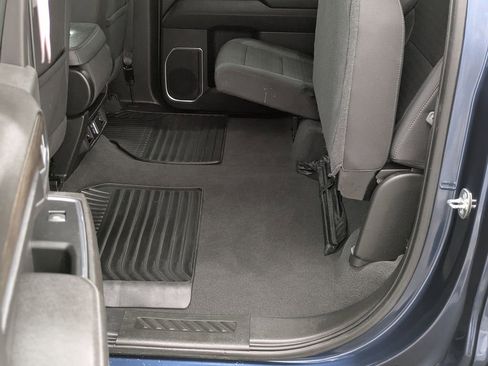 Used 2023 Chevrolet Silverado 1500 LT image 12