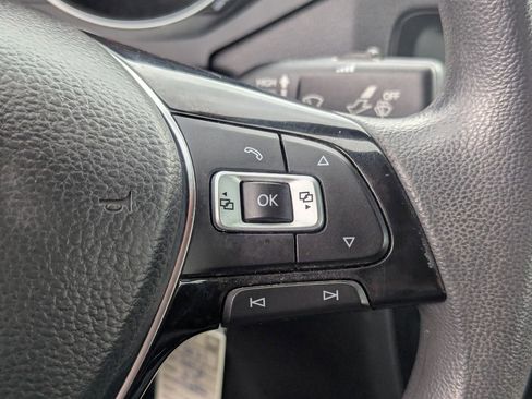 Used 2016 Volkswagen Jetta S image 17