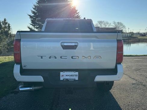 New 2026 Toyota Tacoma Limited AWD/4WD image 40