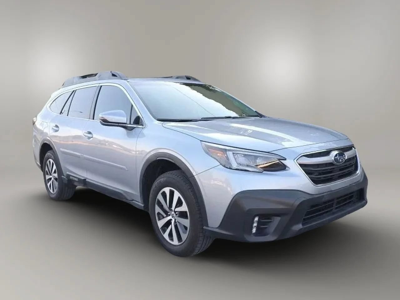 Used 2021 Subaru Outback Premium AWD/4WD image 3