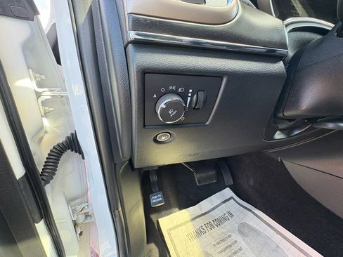 Used 2016 Jeep Grand Cherokee Limited image 13