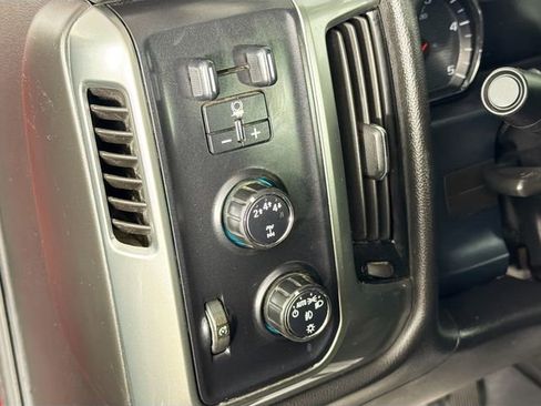 Used 2019 Chevrolet Silverado 2500 LT w/ LT Convenience Package AWD/4WD image 10