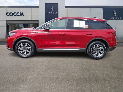 Certified 2024 Lincoln Corsair AWD w/ Equipment Group 101A image 7