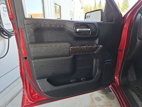 Used 2021 Chevrolet Silverado 1500 LT AWD/4WD image 21