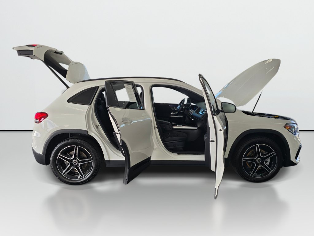 Used 2022 Mercedes-Benz GLA 250 4MATIC image 9