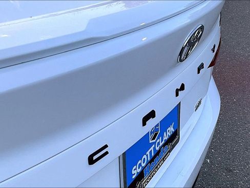 Used 2025 Toyota Camry SE image 24